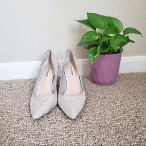 🥶STEVE MADDEN CRYSTAL RHINESTONE HEELS 🥶